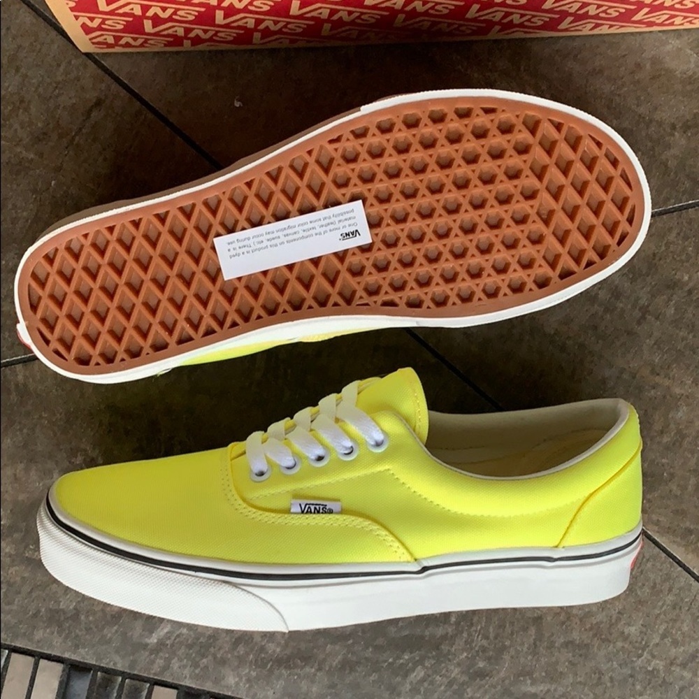 VANS ERA NEON LEMON TONIC/TRUE WHITE WMNS - Picture 3 of 16